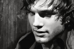 Ο Ashton Kutcher έχει σχέση εδώ και 8 εβδομάδες με τη Rihanna!