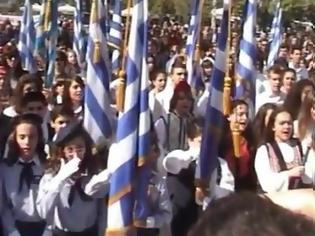 Φωτογραφία για VIDEO: Δάκρυσαν όταν έψαλαν τον Εθνικό Ύμνο!