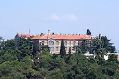 Την επαναλειτουργία της Θεολογικής Σχολής της Χάλκης ανακοίνωσε ο Ερντογάν