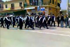Άλλοι μαθητές μούτζωναν, αυτοί...έστριψαν και χάθηκαν [ΒΙΝΤΕΟ]