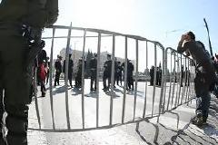 Αναγνώστης συγκρίνει τη σημερινή χούντα με αυτήν επί Παπαδόπουλου