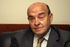 «Υπερβάλλουν για νέο κούρεμα του ελληνικού χρέους»