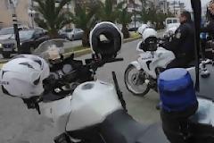Αγνωστος ζωσμένος με εκρηκτικά εισέβαλε σε πολυκατάστημα στον Ταύρο