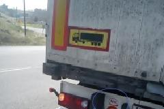 Επιτέλους ακινητοποιήθηκε σκοπιανό όχημα (νταλίκα) με αρχικά ΜΚ (Μακεδονία)