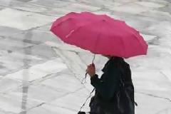 Πτώση της θερμοκρασίας και τοπικές βροχές για σήμερα