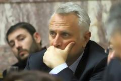 Γ. ΡΑΓΚΟΥΣΗΣ: Ο Βορίδης δεν απελευθερώνει τα ταξί
