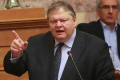Δυσαρέσκεια Βενιζέλου για δημόσιες δηλώσεις αποχωρήσεων