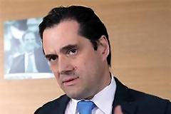A.ΓΕΩΡΓΙΑΔΗΣ: ΑΝ ΔΕΝ ΚΑΘΑΡΙΣΕΙ ΤΟ ΚΕΝΤΡΟ ΘΑ ΧΥΘΕΙ ΑΙΜΑ