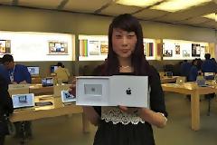 Apple Girl, η κοπέλα που κέρδισε 10.000$ από την Apple!