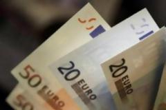 Η Ελλάδα του διακοποδάνειου αντιστέκεται ακόμα...