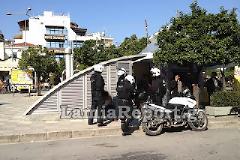 Λαμία: Σύλληψη on κάμερα το πρωί στη πλατεία πάρκου