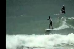 VIDEO: Κόλπα στα κύματα από μικρά παιδιά!