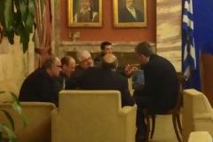 Όταν ο Θύμιος χαριεντίζεται με τους βουλευτές της Νέας Δημοκρατίας