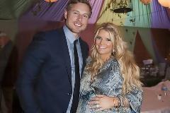 Πόσα κιλά πήρε στην εγκυμοσύνη της η Jessica Simpson;
