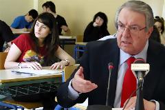 Βιβλία στα σχολεία ως τις 20 Αυγούστου για τη νέα χρονιά