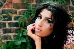 Amy Winehouse: Ποιοι κληρονομούν την περιουσία της;