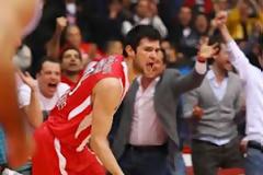Δεν ξεχνά ο «Παπ»