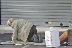 Οι άστεγοι αυξήθηκαν κατά 25% στην Ελλάδα