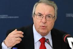 Αναστάτωση στην κυβέρνηση με αφορμή την απόφαση Μπαμπινιώτη.Διαβάστε όλη την αλήθεια.