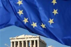 Κατά 15% συρρικνώθηκε η ελληνική οικονομία