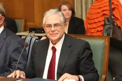 Ο Λουκάς Παπαδήμος δεν αποκλείει νέο πακέτο βοήθειας