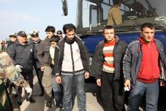 «Όχι» και από τη Θεσσαλία στα κέντρα κράτησης μεταναστών