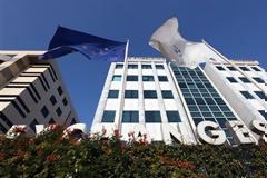 Άνοιγμα με πτώση στο Χρηματιστήριο