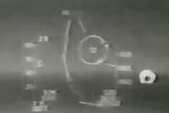 ΣΥΓΚΛΟΝΙΣΤΙΚΟ VIDEO: Εναέρια σύγκρουση με F 15!!!