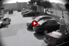 VIDEO: Ποτέ, μα ποτέ, μην τα βάλεις με άνδρα που θέλει να παρκάρει