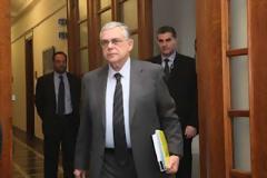 Ομολογία σοκ από τον Παπαδήμο: Μας περιμένει φτώχεια!