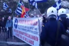 Τα γουρούνια των Ματ εκδίωξαν τα γουρουνάκια των pigs