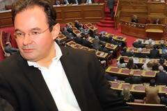 Μούδιασαν στο ΠΑΣΟΚ για το πόρισμα που βγάζει λάδι τον Παπακωνσταντίνου