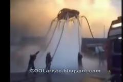 Πυροσβέστες σηκώνουν αυτοκίνητο με την πίεση του νερού! (video)