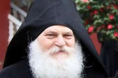 Γέροντας Εφραίμ: 
