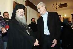 Αγκαλιές και φιλιά μεταξύ Μπουτάρη και Άνθιμου!