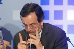 Σαμαράν μην εψηφίζεις, μόνου χάνεις δε κερδίζεις!