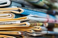 Εφημερίδεεεεεεεεεεεεεεςςςςςςςςςςς