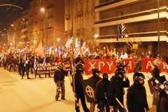 «Εμείς απλώς προστατεύουμε τους Έλληνες»