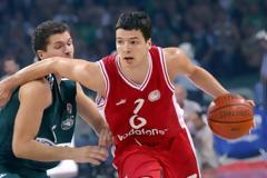 Τους αιώνιους θυμήθηκε ο Ζορόσκι