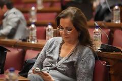Ντόρα Μπαγκογιάννη: «Εκβιάζει ο Σαμαράς. Το προσκλητήριό του αφορά τον Συμπιλίδη και όχι εμένα»