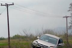 21χρονος έπεσε με το αυτοκίνητο του πάνω σε κολόνα της Δεή