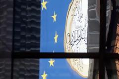 Eνίσχυση των ευρωταμείων στα 800 δισ. ευρώ...