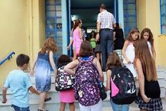 Ιατρικός έλεγχος μαθητών σε Δημοτικά σχολεία της Ναυπάκτου