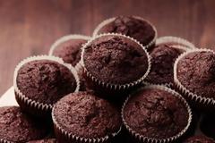 Λαχταριστά σοκολατένια muffins