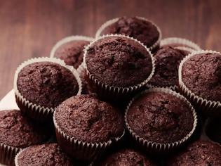 Φωτογραφία για Λαχταριστά σοκολατένια muffins