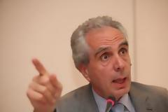 Λουράντος: «Από αυτό τον αγώνα δεν περισσεύει κανείς»!