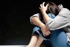 Σοκαριστικό: Βιάστηκε απο 3 άντρες και... πλήρωσε πρόστιμο