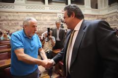 Ολομέτωπη επίθεση του Γιάννη Μανώλη κατά του Πάνου Καμμένου