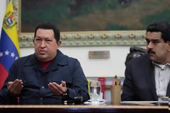 Η Βενεζουέλα μεταξύ Τσάβες και Μαντούρο