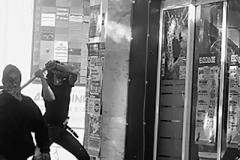 Μαφιόζικη επίθεση κουκουλοφόρων στην ΑΣΟΕΕ